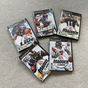 PlayStation 2 Game Collection - Black and White